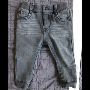 Boys Levi’s Knit Jogger size 18 month